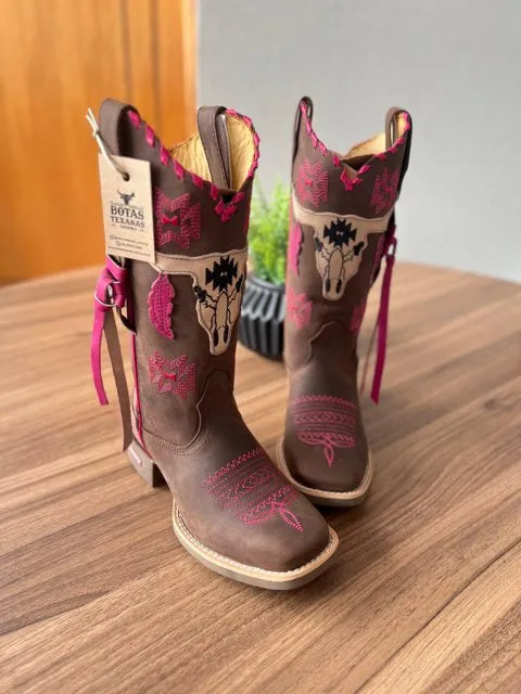 Texana Helena - Couro Horse Cappuccino/Bordado Touro 3D Rosa - Imagem 2