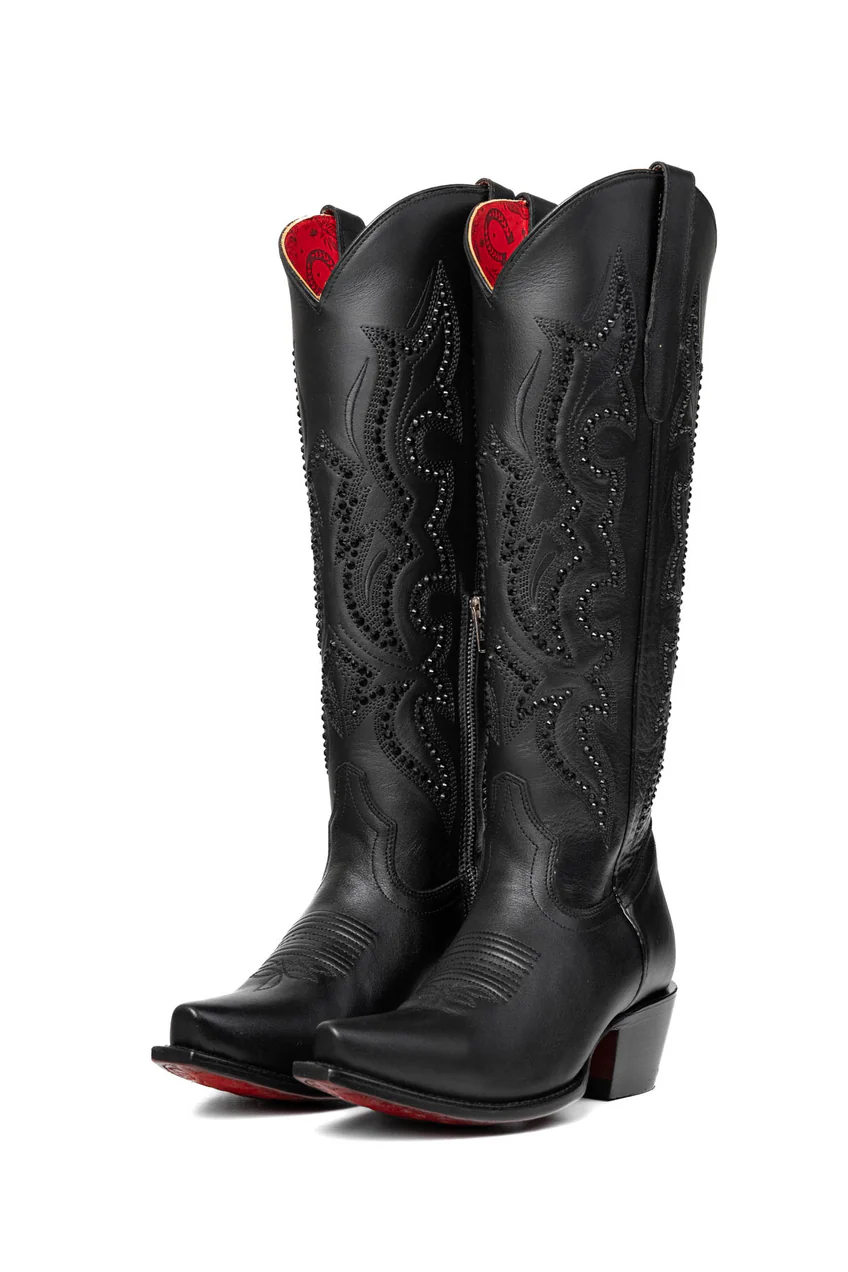 Bota Marbella Cano Alto com Sola Vermelha e Bico fino
